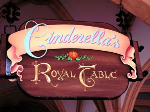 cinderellas-royal-table-sign